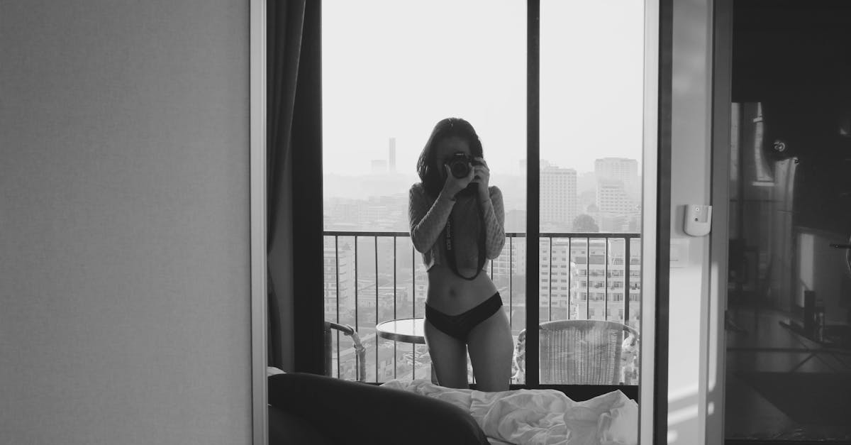 How to Perform Wet Jelqing